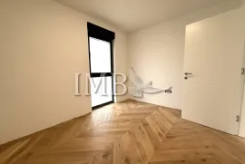 PREKRASAN STAN (Rudeš), 72.00 m2, novogradnja, Zagreb, Apartamento