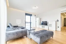 Zagreb, Dubrava, četverosoban penthouse NKP 120m2 s PM, PRVI NAJAM, Zagreb, Apartamento