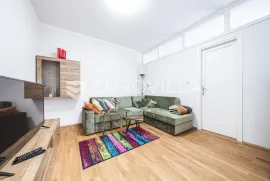 Zagreb, Donji grad, prekrasan trosoban stan NKP 60 m2, Zagreb, Διαμέρισμα