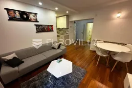 Zagreb, Martićeva, odličan trosoban stan NKP 53 m2, Zagreb, Apartamento