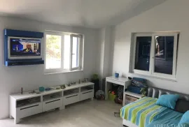 DVOSOBNI APARTMAN, 35 M OD MORA, VERUNIĆ - DUGI OTOK, Sali, Appartement