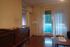 Istra, Pula - Stoja - dvosoban stan sa pogledom na more, Pula, Appartement