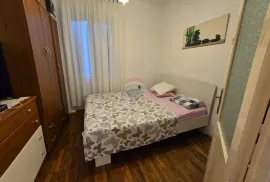 Rovinj,savršeni stan s terasom i otvorenim pogledom na more, Rovinj, Wohnung