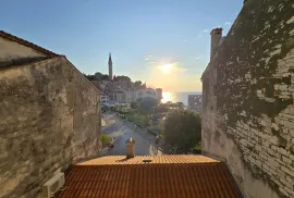 Rovinj,savršeni stan s terasom i otvorenim pogledom na more, Rovinj, Wohnung