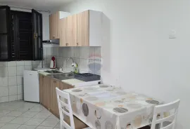 Istra, Poreč dva stana u prizemlju vrhunska lokacija, Poreč, Wohnung