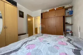 Krk,Pinezići,samostojeća kuća 110 m2,visoko prizemlje, Krk, Kuća