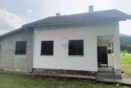 Saborsko , Lička Jesenica - Kuća sa okućnicom, Saborsko, Haus