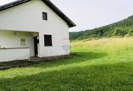 Saborsko , Lička Jesenica - Kuća sa okućnicom, Saborsko, Casa