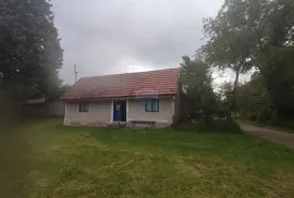 Ogulin, Gornje Dubrave, autohtono imanje, Ogulin, House