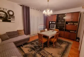 Rijeka, Gornji Zamet, Dvojna Kuća sa 3 etaže, Rijeka, Casa