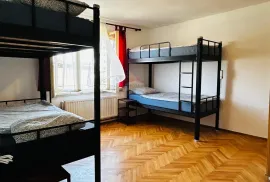 Zagreb, Dubrava - Trnava smještaj za 10-12 osoba, Haus