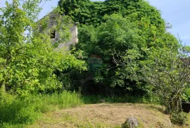 Moščenička draga, Sveti Anton, ruševine na 1652 m2, Mošćenička Draga, House