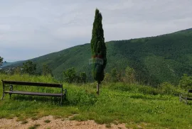 Moščenička draga, Sveti Anton, ruševine na 1652 m2, Mošćenička Draga, Kuća