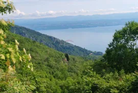 Moščenička draga, Sveti Anton, ruševine na 1652 m2, Mošćenička Draga, Kuća