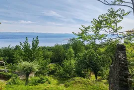 Moščenička draga, Sveti Anton, ruševine na 1652 m2, Mošćenička Draga, Kuća