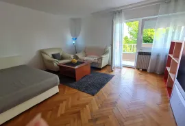 Maksimir, Jordanovac - 42m2, odlična lokacija, 2 balkona, Zagreb, Appartamento