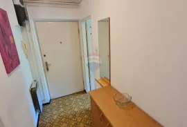 Maksimir, Jordanovac - 42m2, odlična lokacija, 2 balkona, Zagreb, Appartamento