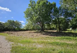 Istra, Kaštel-Buje, građevinsko zemljište stambene namjene, Buje, Terrain