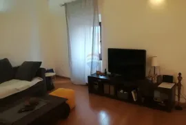 Rijeka, Trsat - stan i garsonjera, 83,88 m2, Rijeka, Apartamento