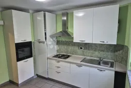 Ekskluzivno / Lijepo uređen jednosoban stan s lođom - odmah useljiv, Rijeka, Wohnung