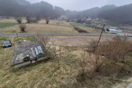 KUĆA IZMEĐU KRAPINSKIH I TUHELJSKIH TOPLICA, Krapinske Toplice, Haus