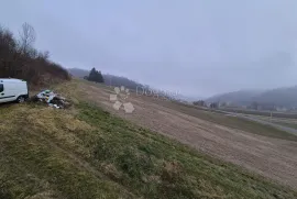 KUĆA IZMEĐU KRAPINSKIH I TUHELJSKIH TOPLICA, Krapinske Toplice, Haus