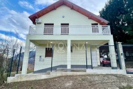 Kuća na dva sprata 90m2, Hadžići, Hadžići, Famiglia