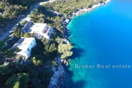 Kuća prvi red do mora, Mljet, Ev