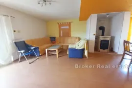 Komforan apartman na super lokaciji, Kaštela, Διαμέρισμα