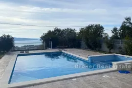 Vila s bazenom i pogledom na more, Kaštela, Σπίτι