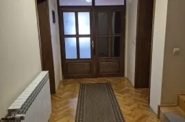 Vukovar, uređenja obiteljska kuća, 250 m2, prodaja, Vukovar, House