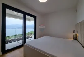 OPATIJA,COSTABELLA- NOVOGRADNJA, stan a garažom i pogledom na more, 250 m od mora, Rijeka, Daire