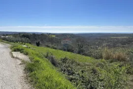 Istra, Krasica - Građevinsko zemljište s pogledom na more i pravomoćnom građevinskom dozvolom, Buje, Земля