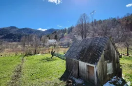 Gorski Kotar, Lič - samostojeća autohtona kuća sa okućnicom 722 m2, Fužine, Casa