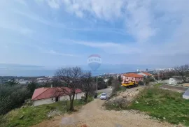 RIJEKA,KOSTRENA- kuća 4S+DB sa bazenom i panormskim pogledom na more, Kostrena, Kuća