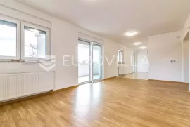 Zaprešić NOVOGRADNJA, prekrasan četverosoban stan NKP 126,95 m2, Flat