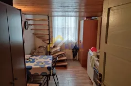 Centar, stan podijeljen u 2 garsonijere, Zagreb, Apartamento