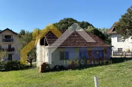 TUHELJSKE TOPLICE- Građevinsko zemljište, 809m2, sa već postojećom građevinom, Veliko Trgovišće, أرض