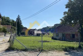 TUHELJSKE TOPLICE- Građevinsko zemljište, 809m2, sa već postojećom građevinom, Veliko Trgovišće, أرض