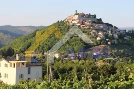 Prekrasna vila u Motovunu, Motovun, Σπίτι