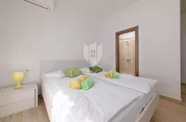 Labin, nova Villa s bazenom na ekskluzivnoj lokaciji, Labin, Haus