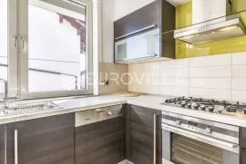 Remete, četverosoban stan 123 m2, novogradnja, Zagreb, Appartment