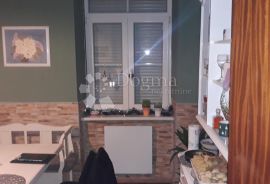 Stan,dvosoban 62 m²,prizemlje,centar Osijeka, Osijek, Apartamento