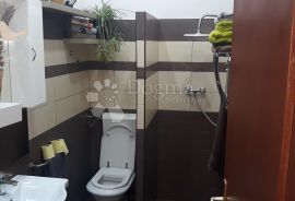 Stan,dvosoban 62 m²,prizemlje,centar Osijeka, Osijek, Apartamento