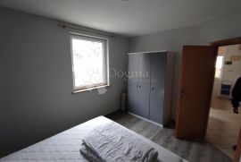 Apartmanska Vila sa pogledom na more, Ližnjan, Σπίτι