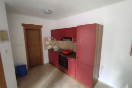 Apartmanska Vila sa pogledom na more, Ližnjan, Σπίτι