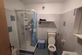 Apartmanska Vila sa pogledom na more, Ližnjan, Σπίτι