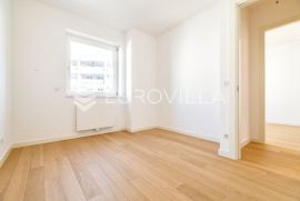 Zagreb, Heinzelova, poslovno/stambeni prostor NKP 127 m2, Zagreb, Flat