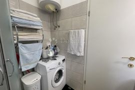 RIJETKOST!! Apartman 83m2 strogi centar Crikvenice, Crikvenica, Wohnung