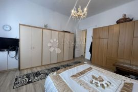 RIJETKOST!! Apartman 83m2 strogi centar Crikvenice, Crikvenica, Wohnung